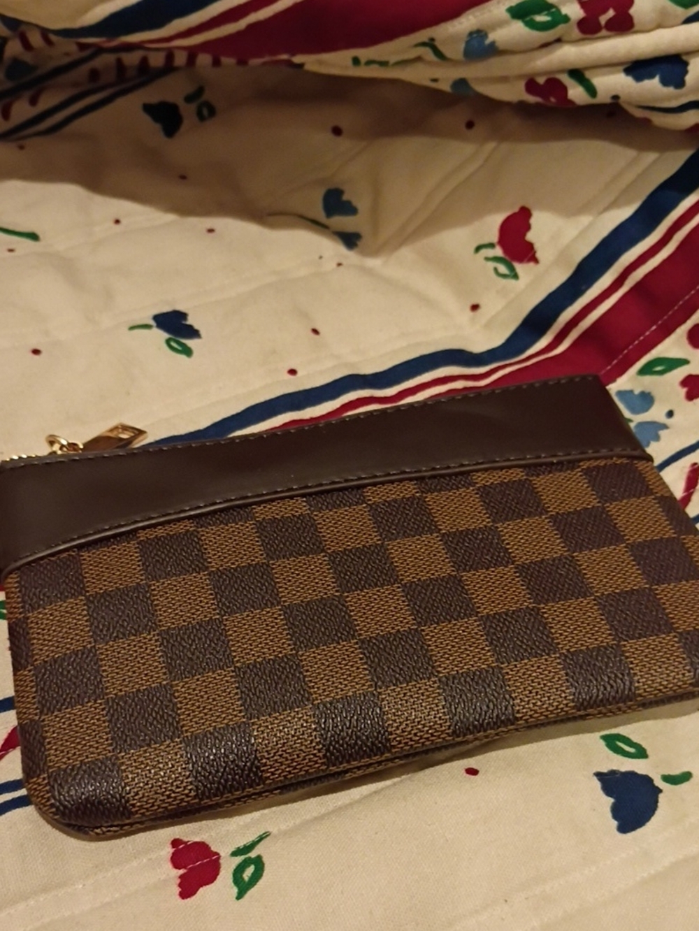Men's Brown Checkered Zip Wallet - Classic Two-Tone Design